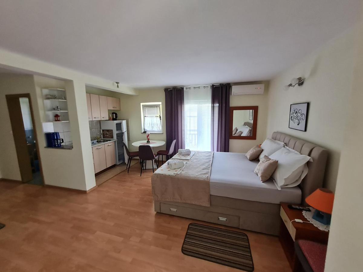 Apartments Bosnjak Šibenik Esterno foto